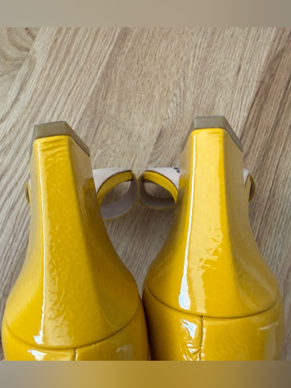 Kate Spade Leather Susane Golden Yellow Heel Strappy Sandals Women’s 7.5 - Picture 11 of 14